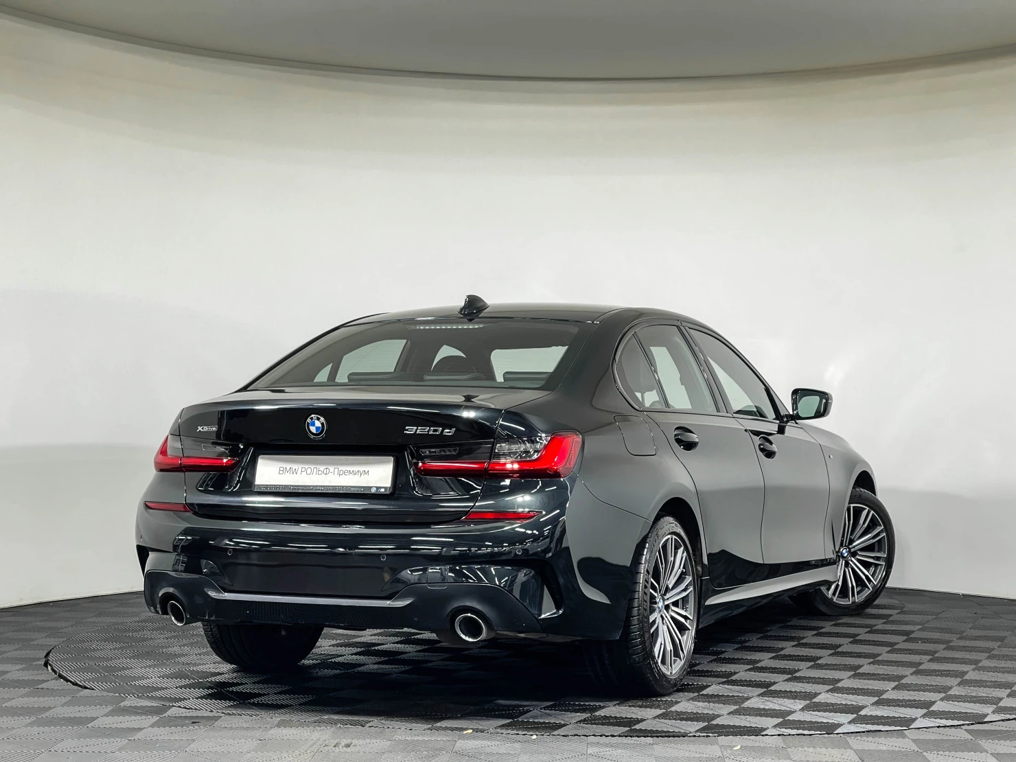 BMW 3 серии, 2021
