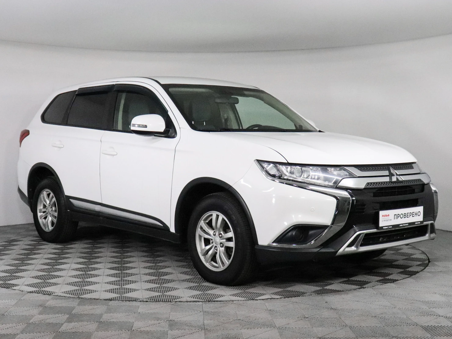 Mitsubishi OUTLANDER, 2019