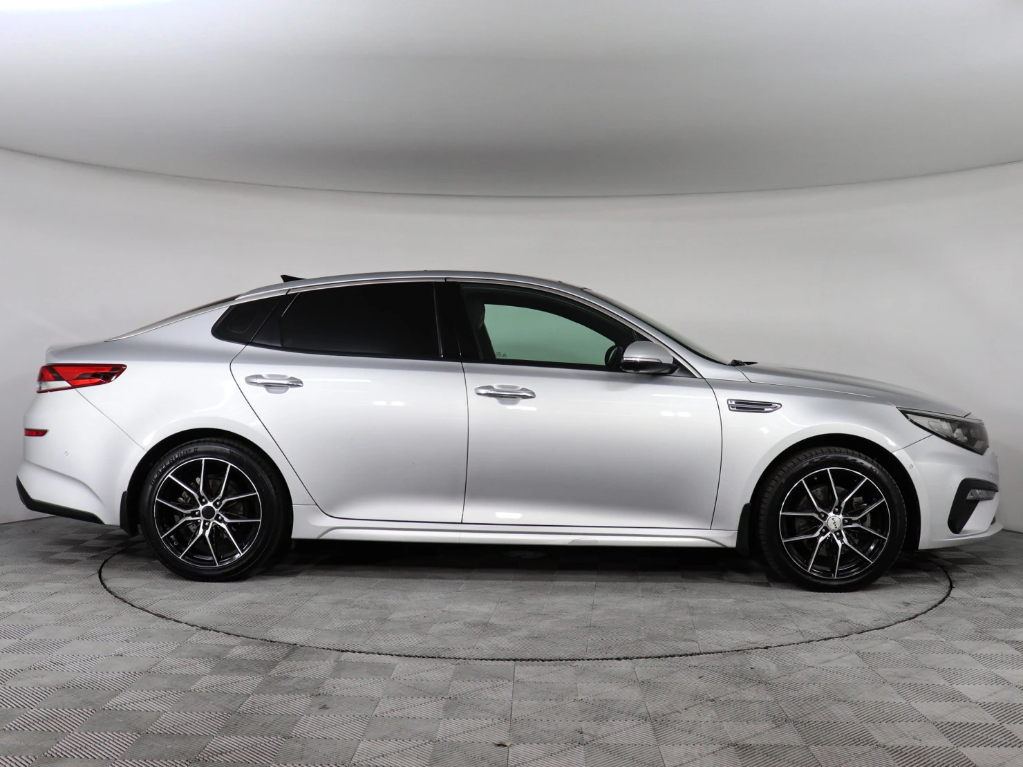 Kia Optima, 2019