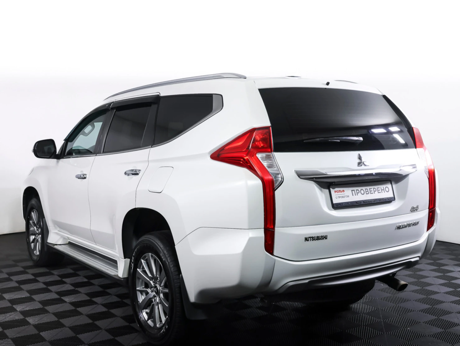 Mitsubishi PAJERO SPORT, 2019