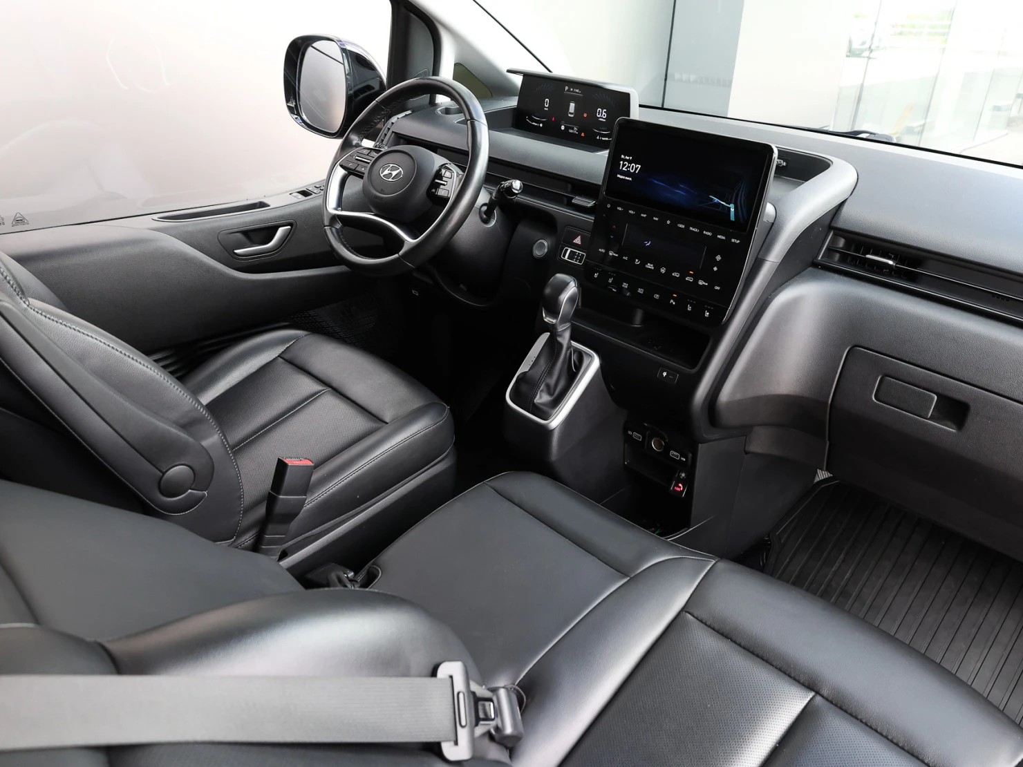 Hyundai Staria, 2021