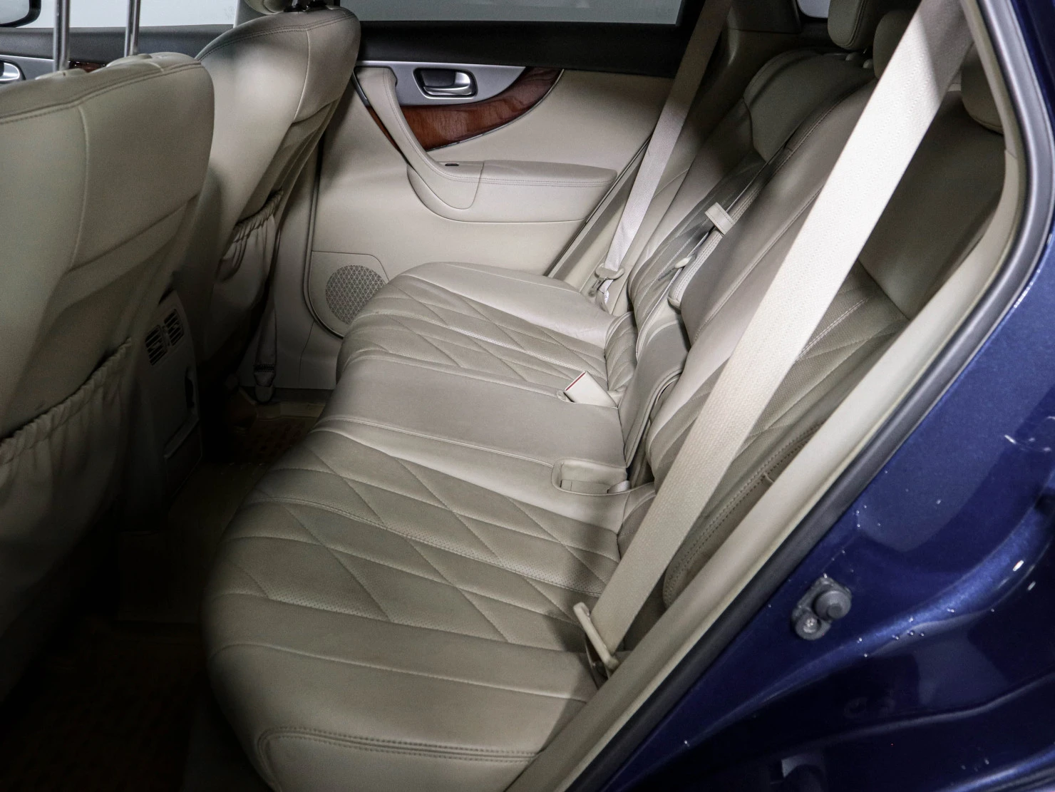 Infiniti FX, 2012
