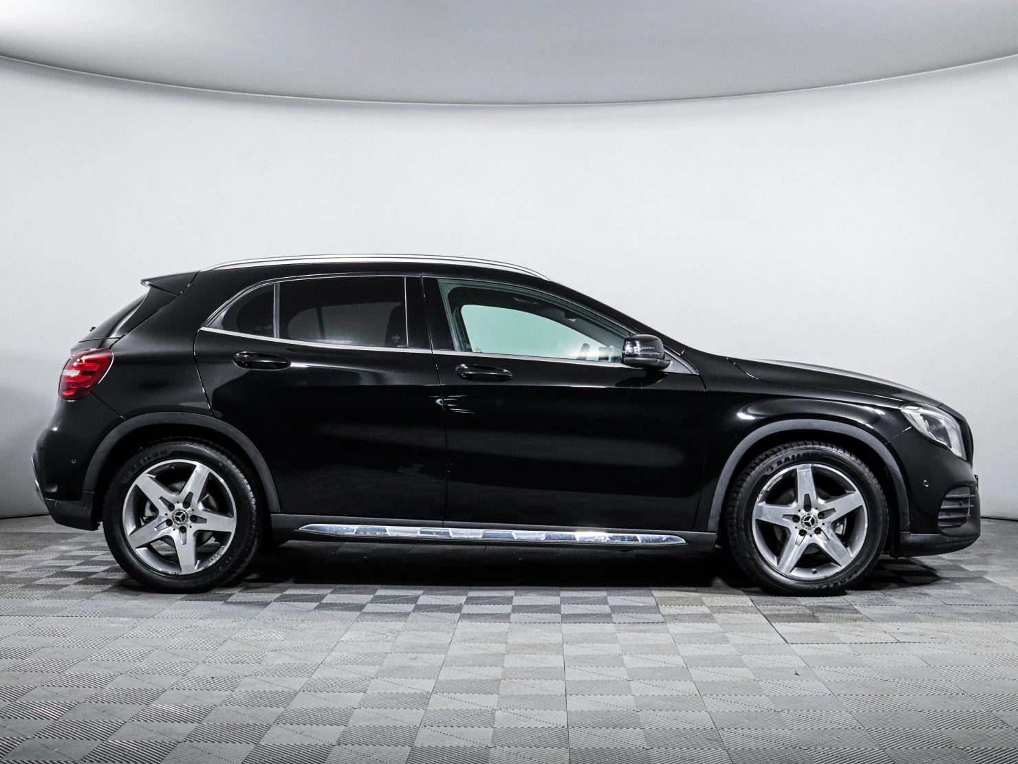 Mercedes-Benz GLA, 2019