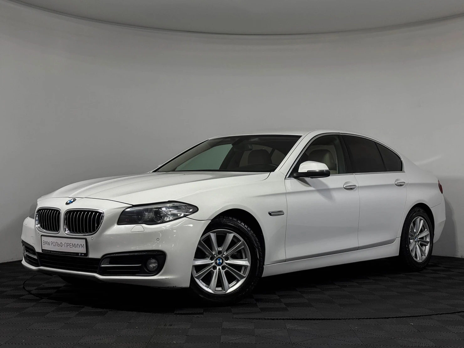 BMW 5 серии, 2013