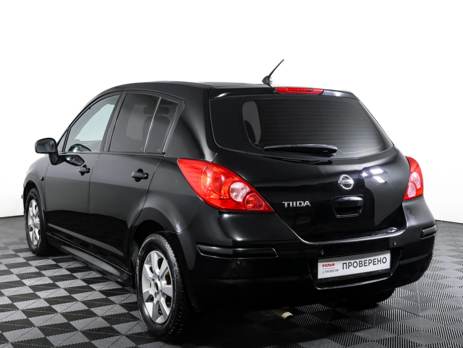 Nissan Tiida, 2011