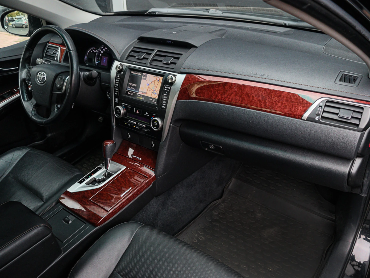 Toyota Camry, 2013