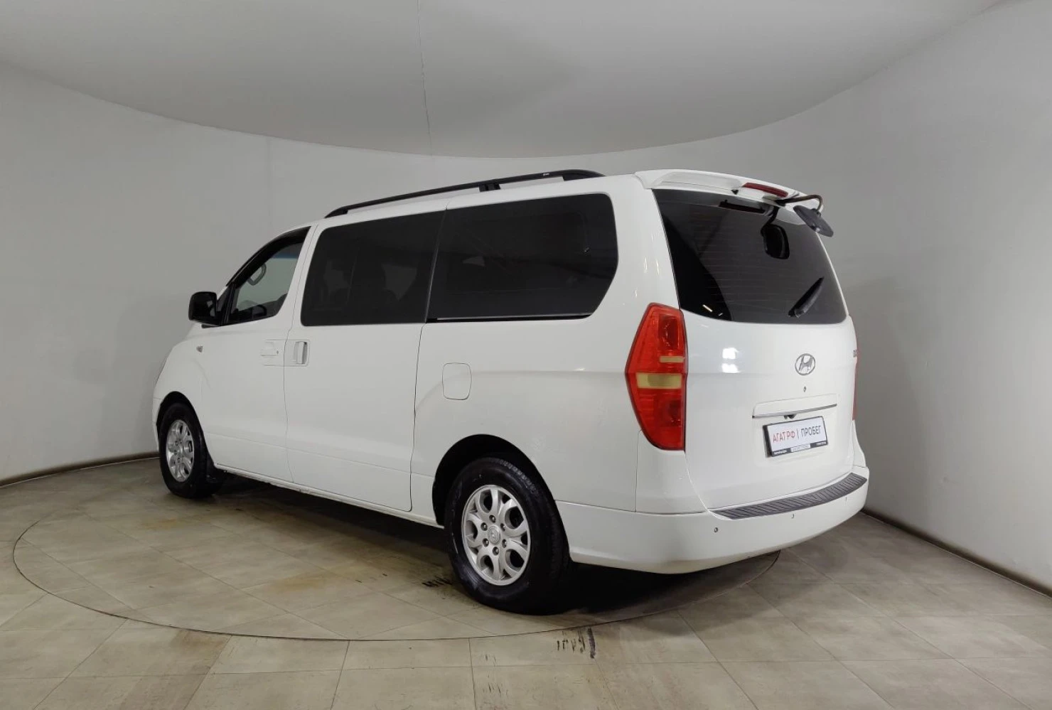 Hyundai Grand Starex, 2011