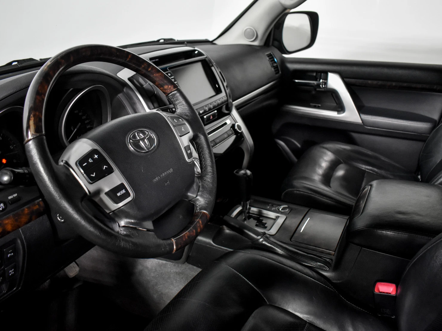 Toyota Land Cruiser, 2012
