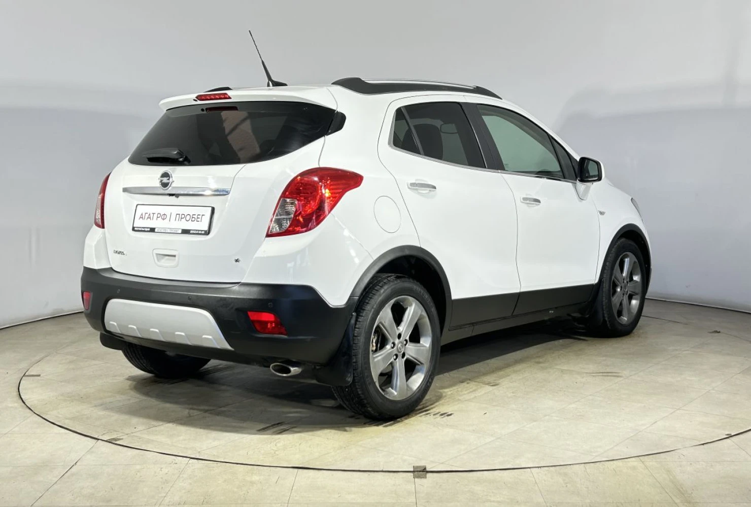 Opel Mokka, 2013