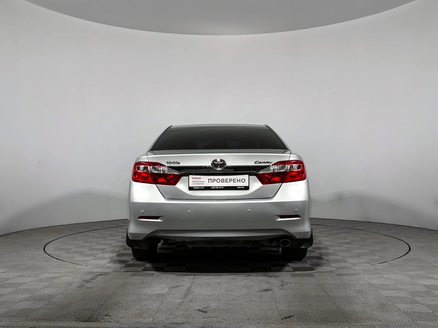 Toyota Camry, 2011