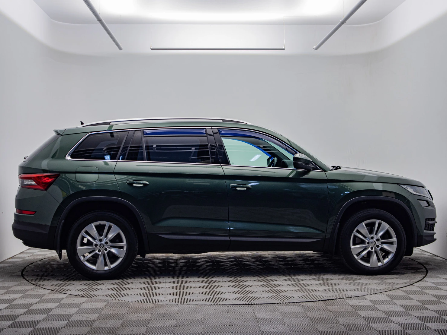 ŠKODA KODIAQ, 2021