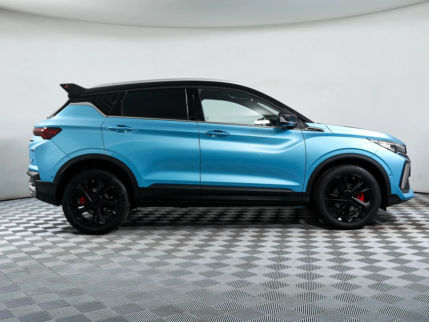 Geely Coolray, 2023