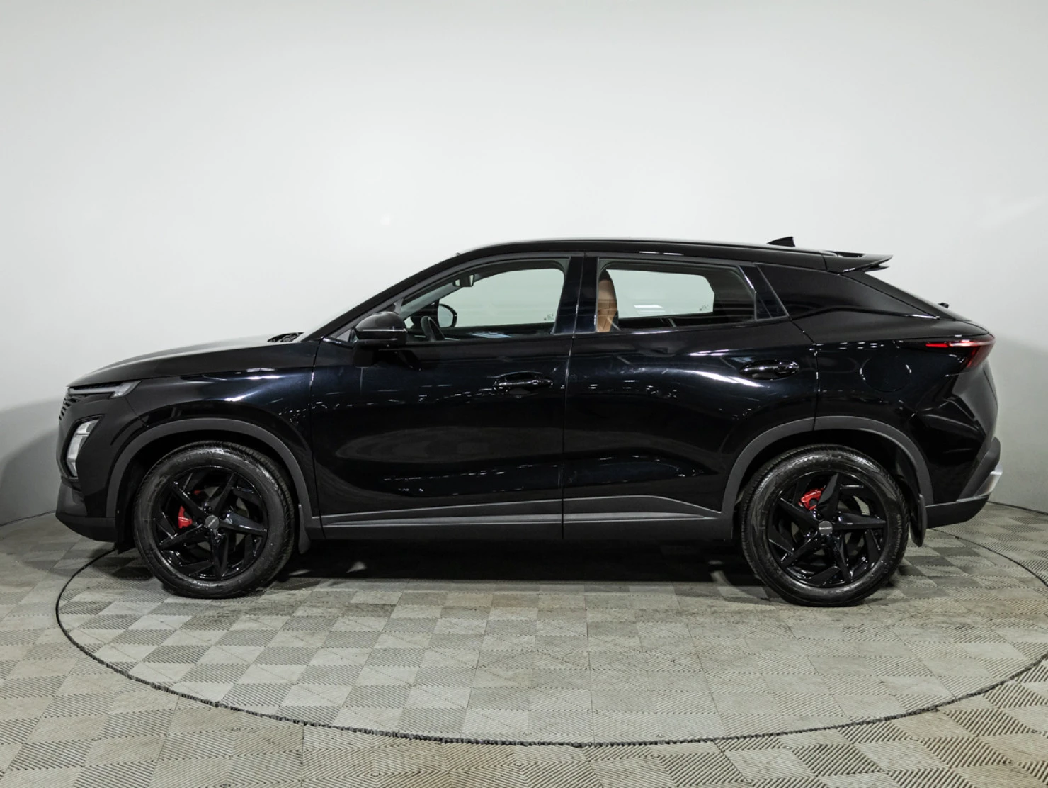 OMODA C5, 2023