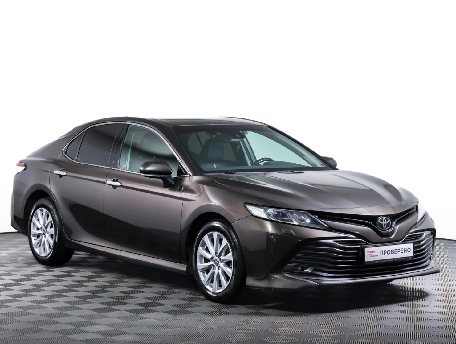 Toyota Camry, 2020