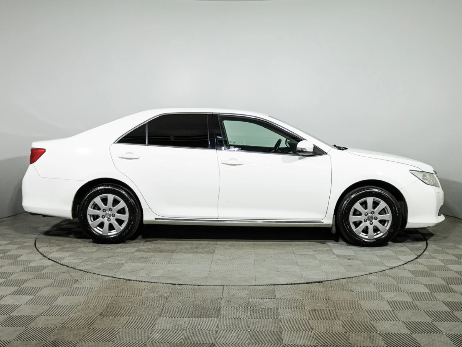 Toyota Camry, 2013