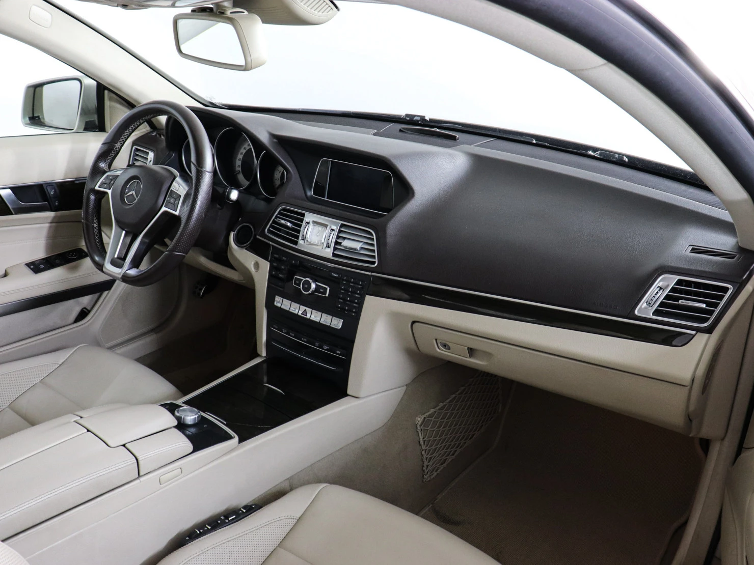 Mercedes-Benz E-Класс, 2014