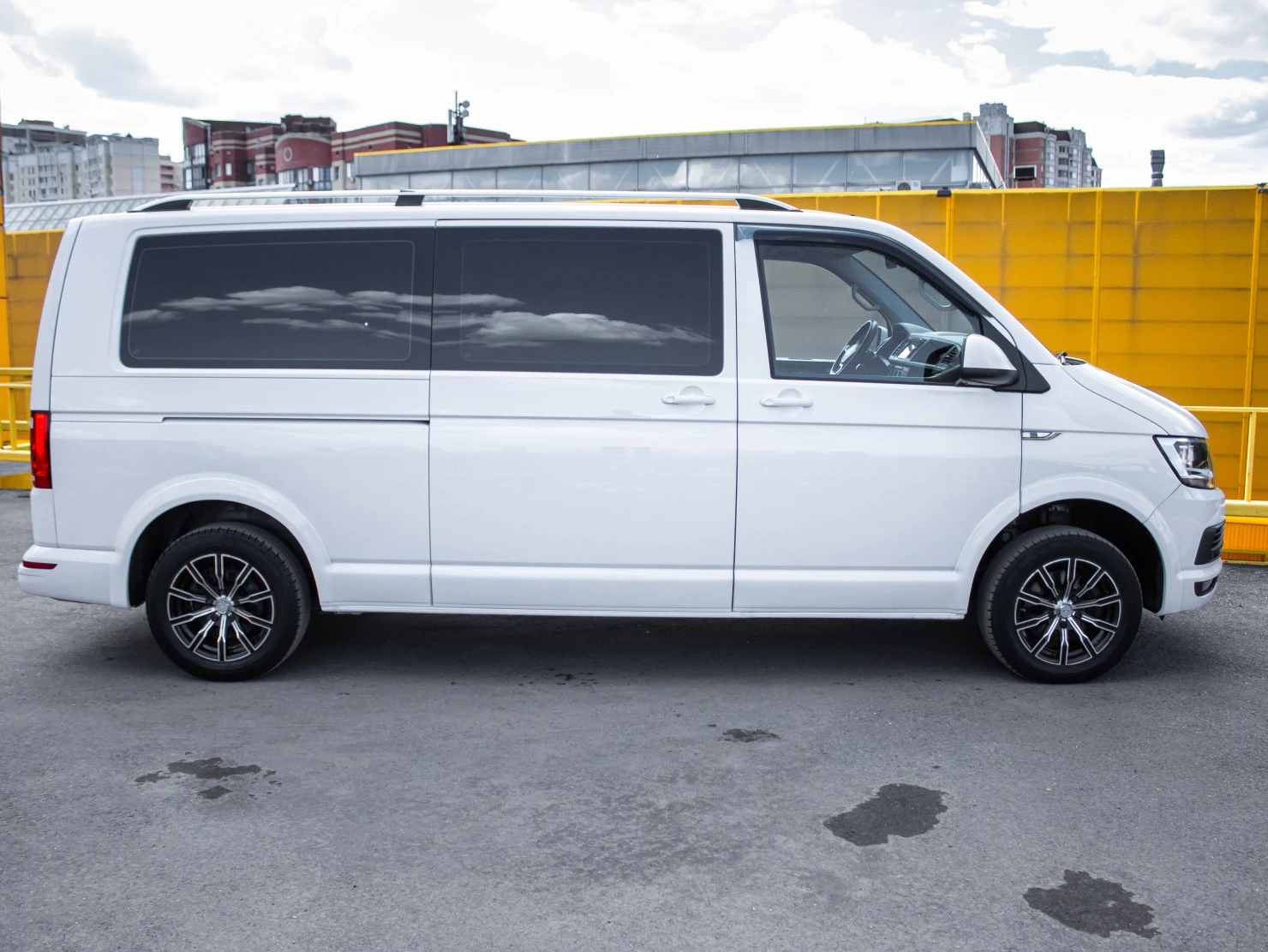 Volkswagen Caravelle, 2018