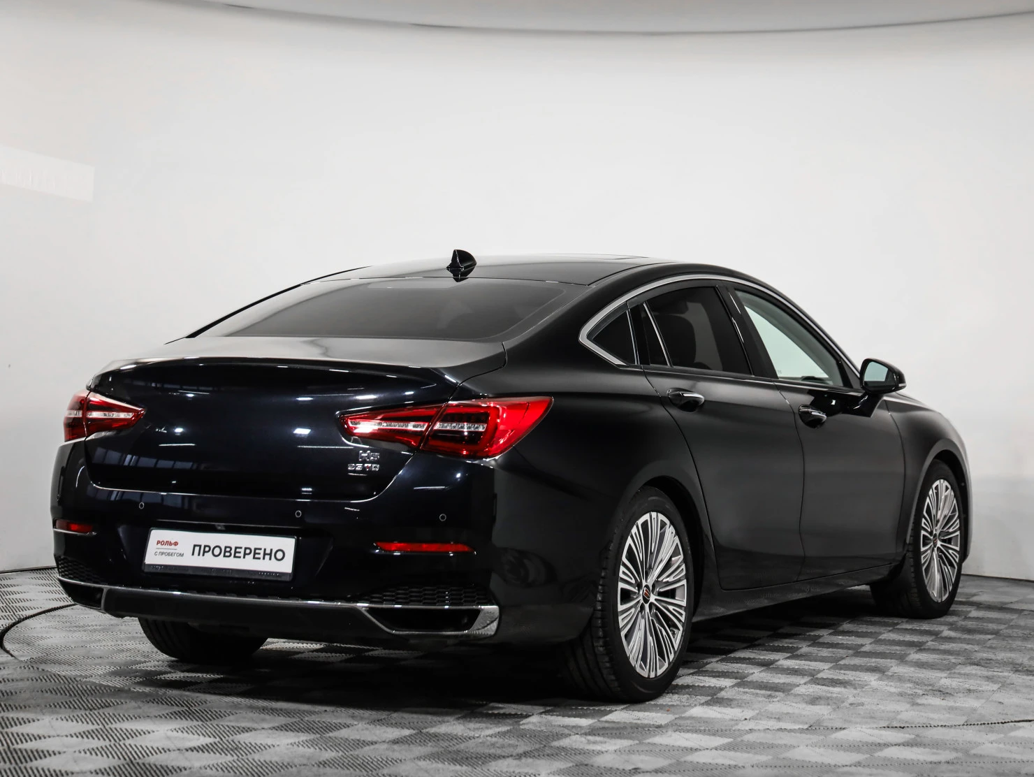 Hongqi H5, 2022