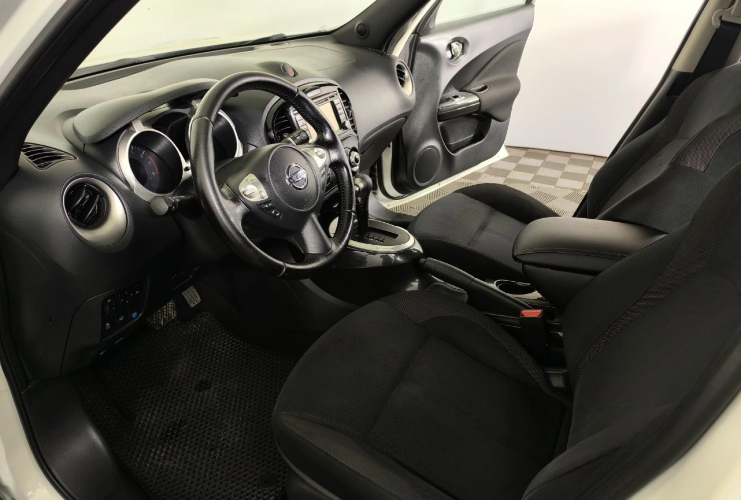 Nissan Juke, 2013
