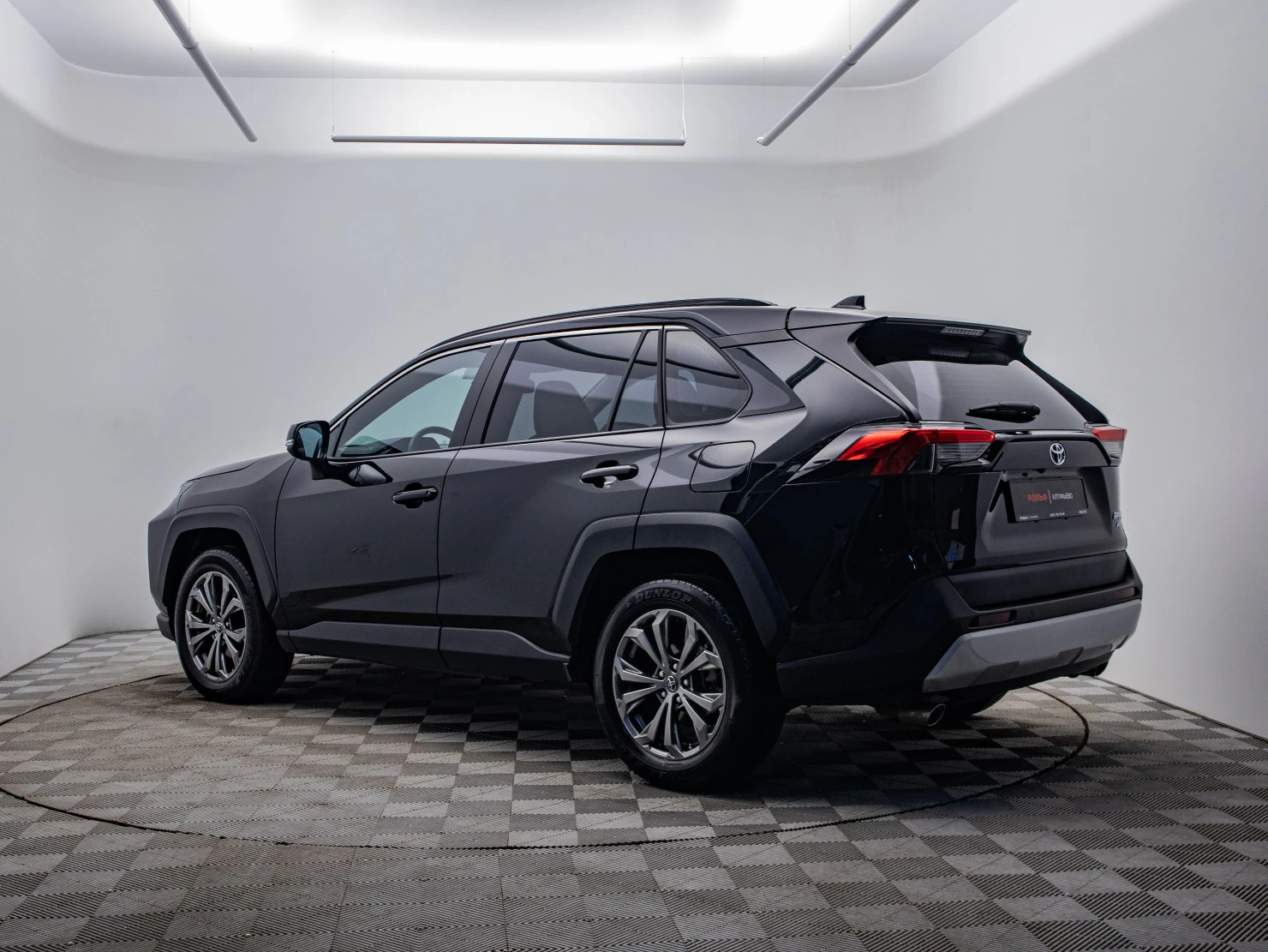 Toyota RAV4, 2023