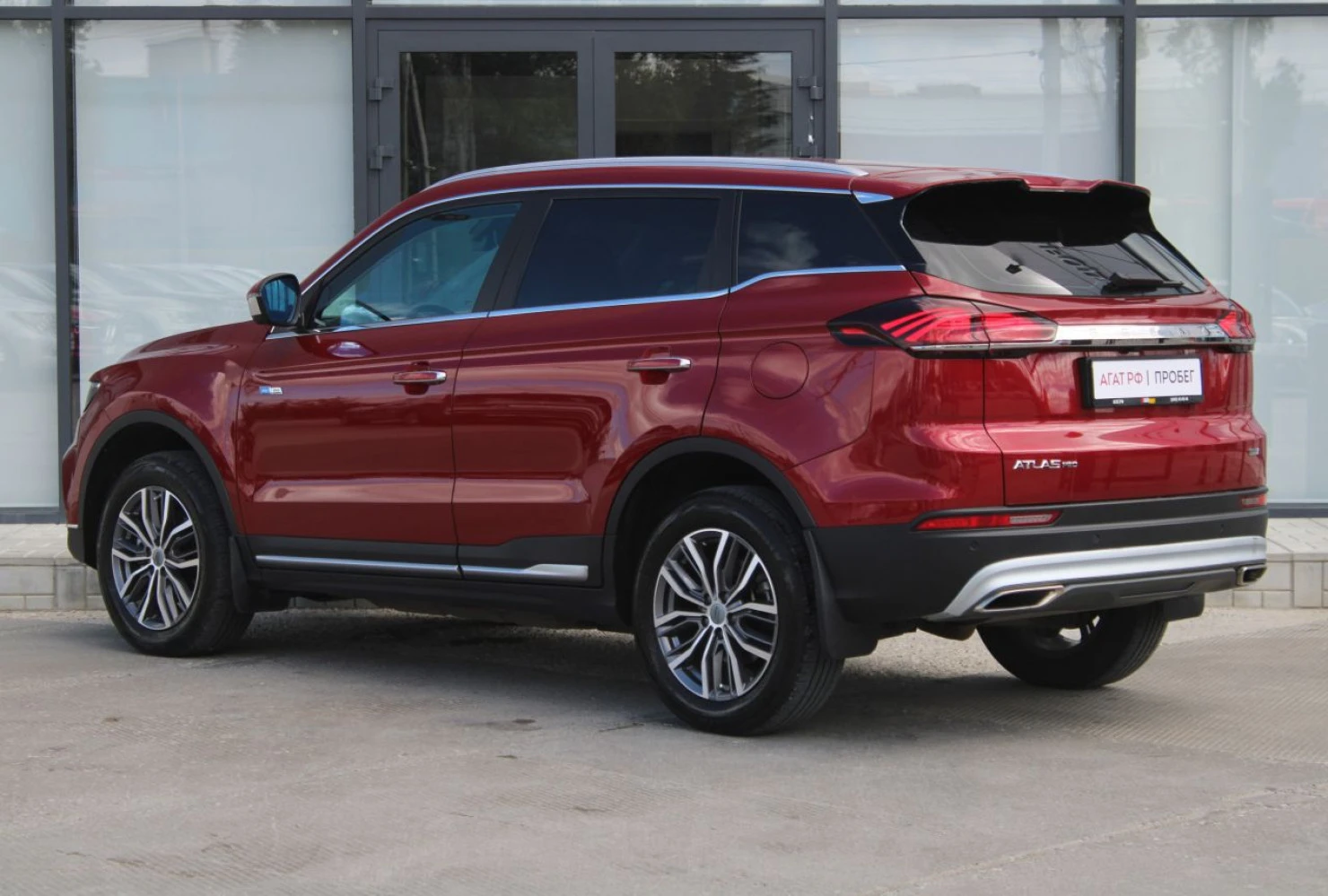 Geely Atlas Pro, 2023