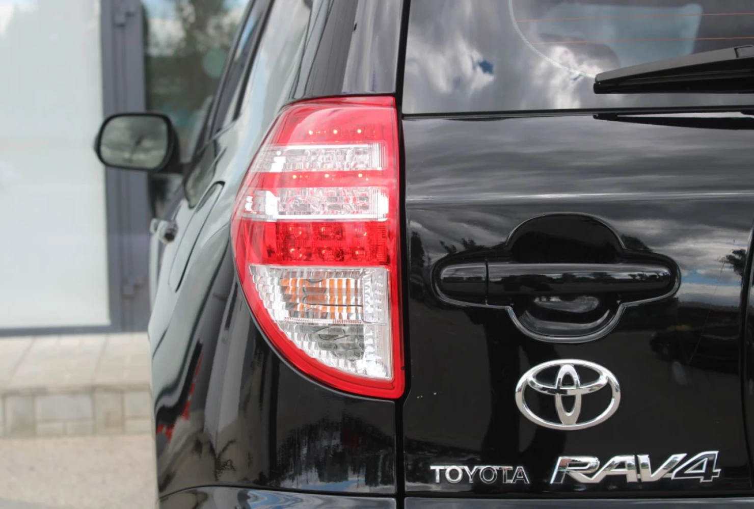 Toyota RAV4, 2012
