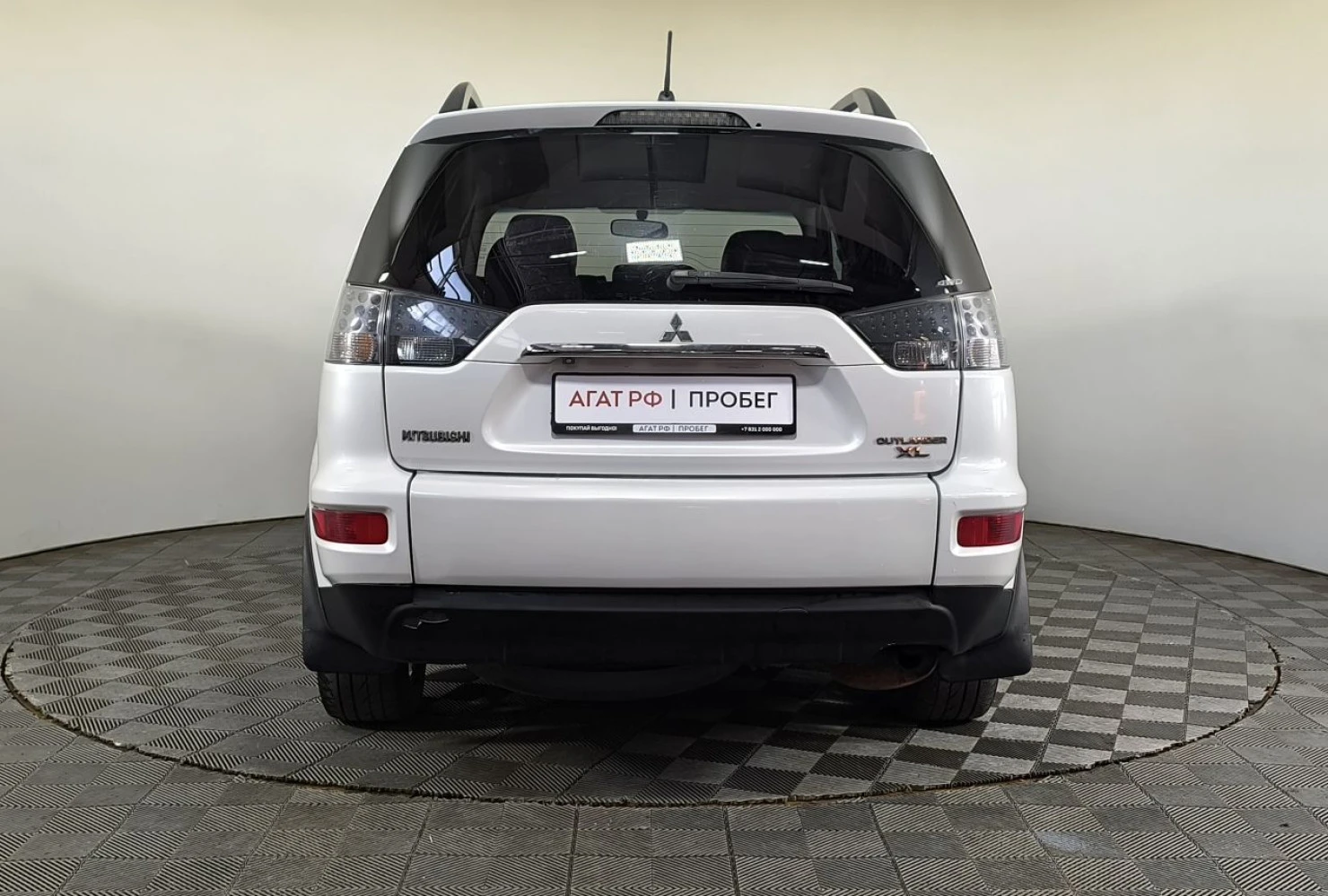 Mitsubishi OUTLANDER, 2011
