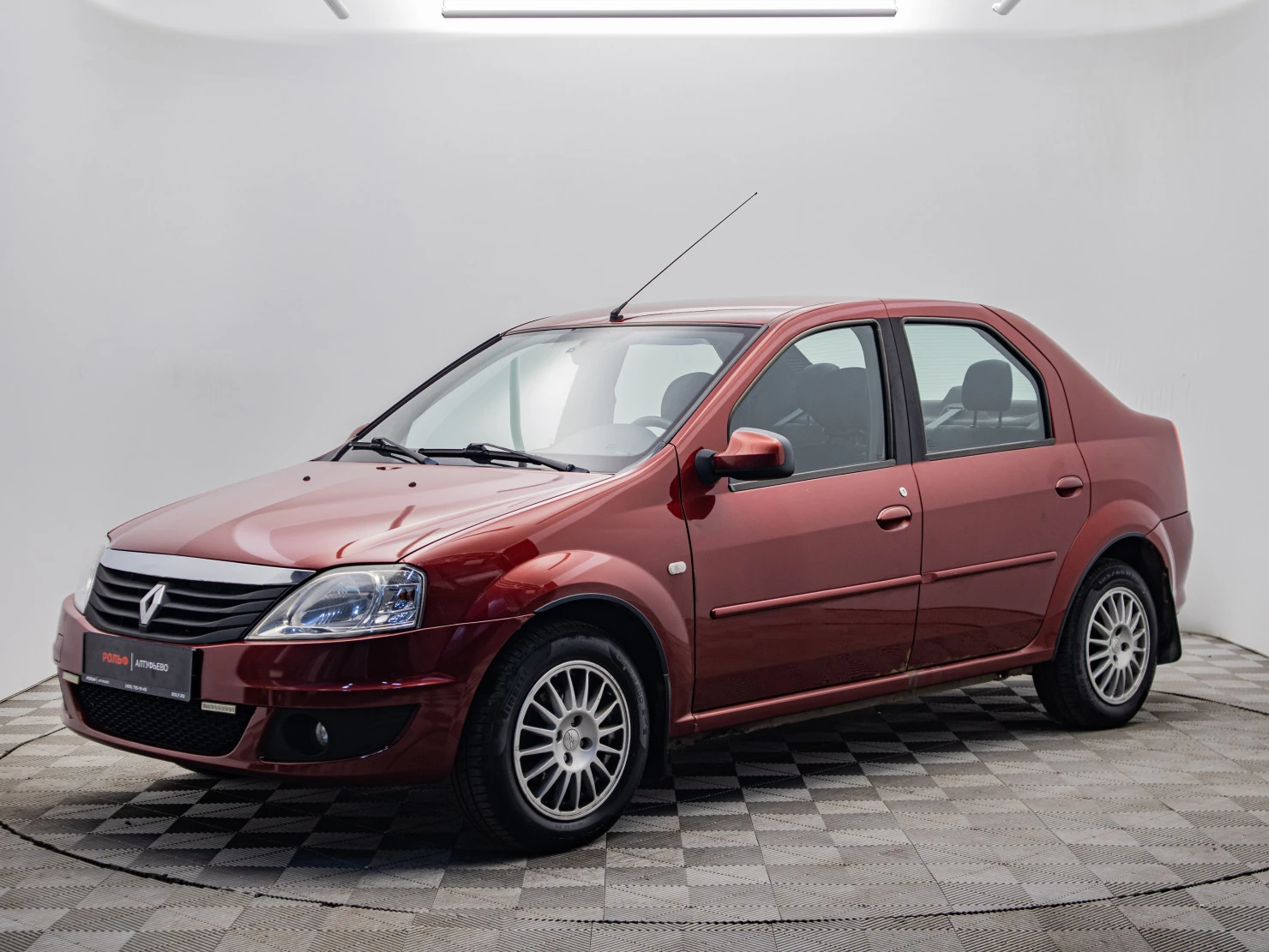 Renault Logan, 2010