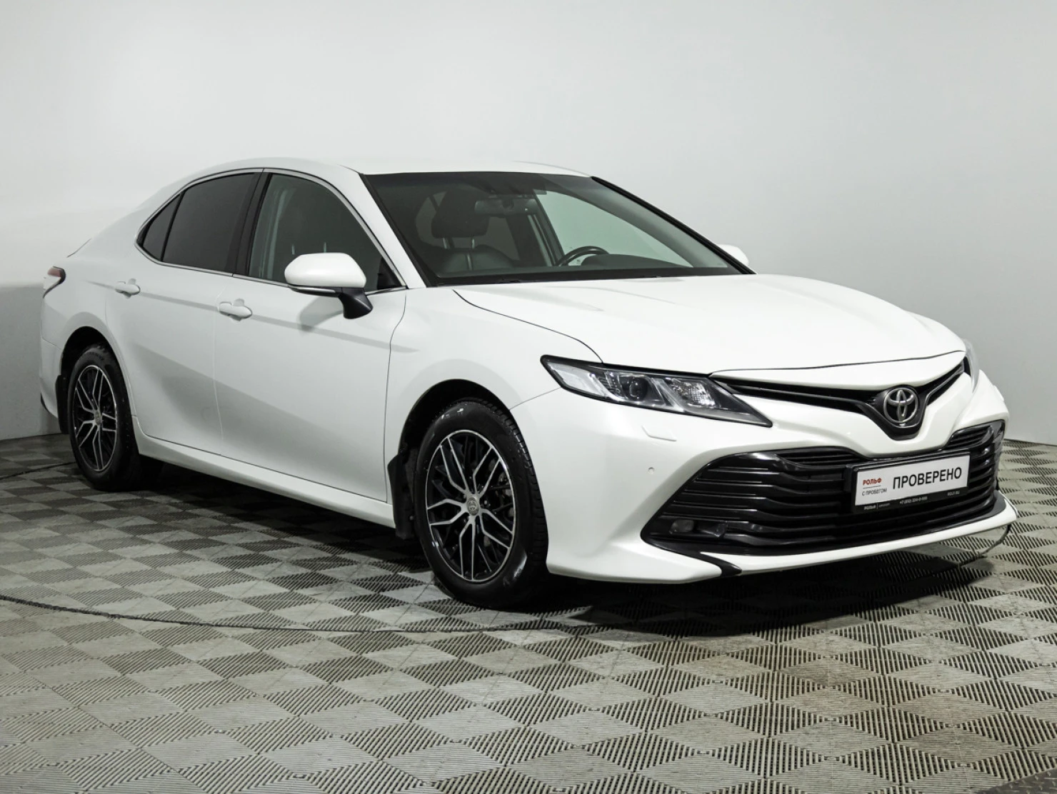 Toyota Camry, 2018