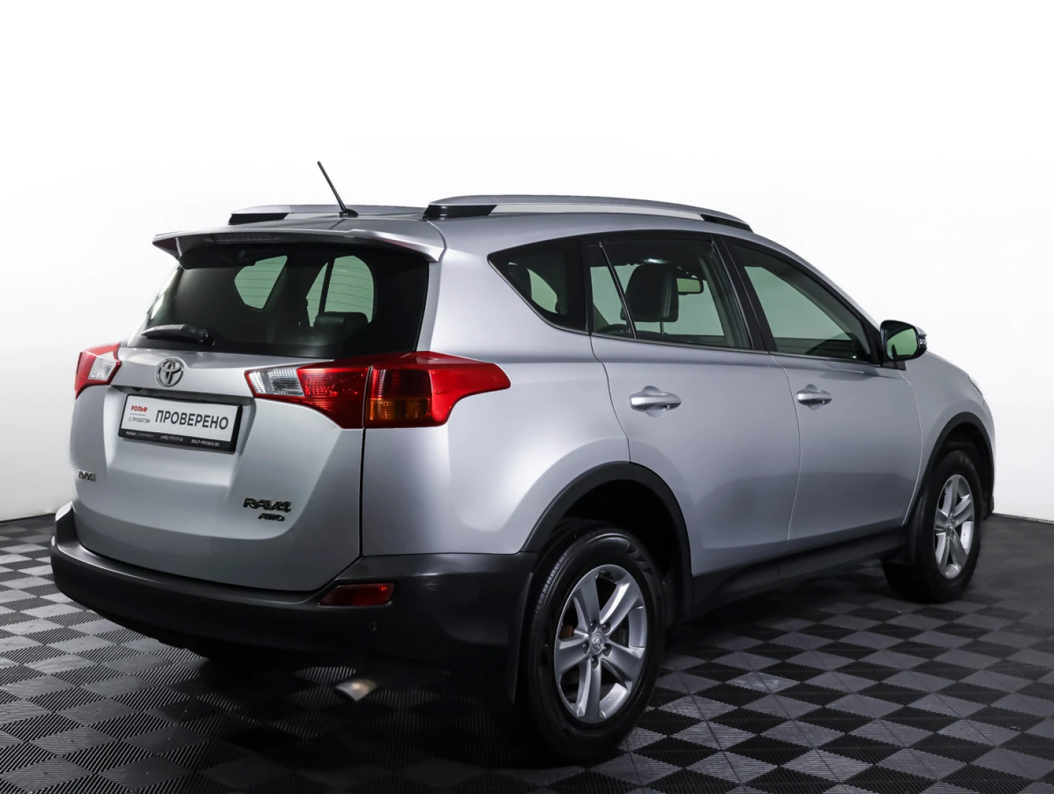 Toyota RAV4, 2012