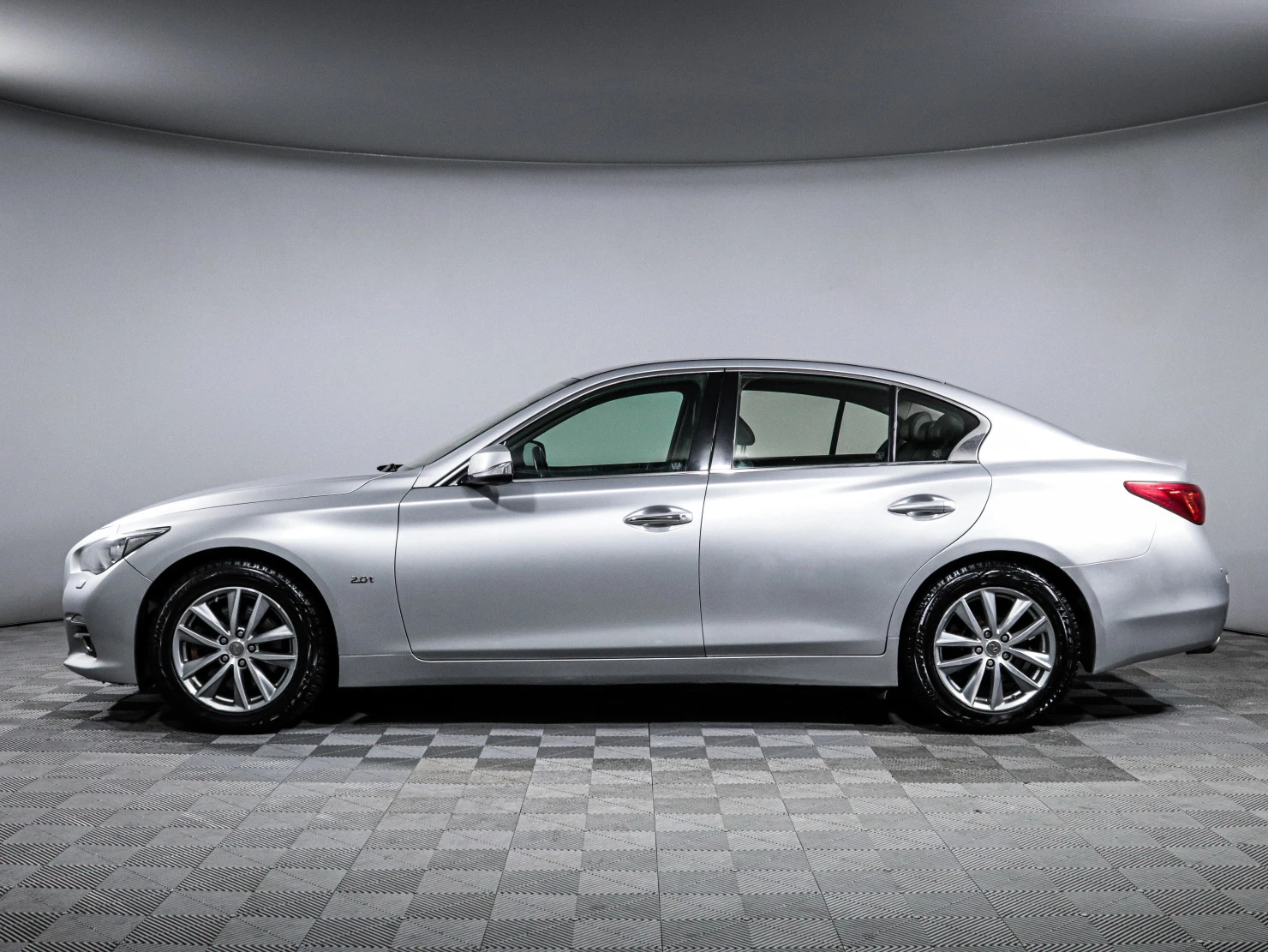 Infiniti Q50, 2014