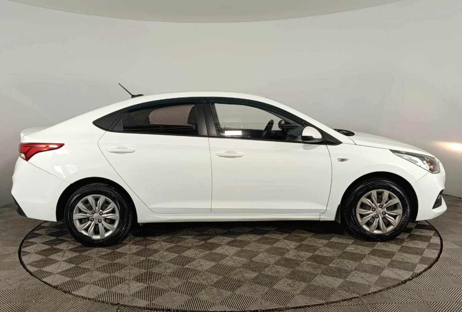 Hyundai Solaris, 2019