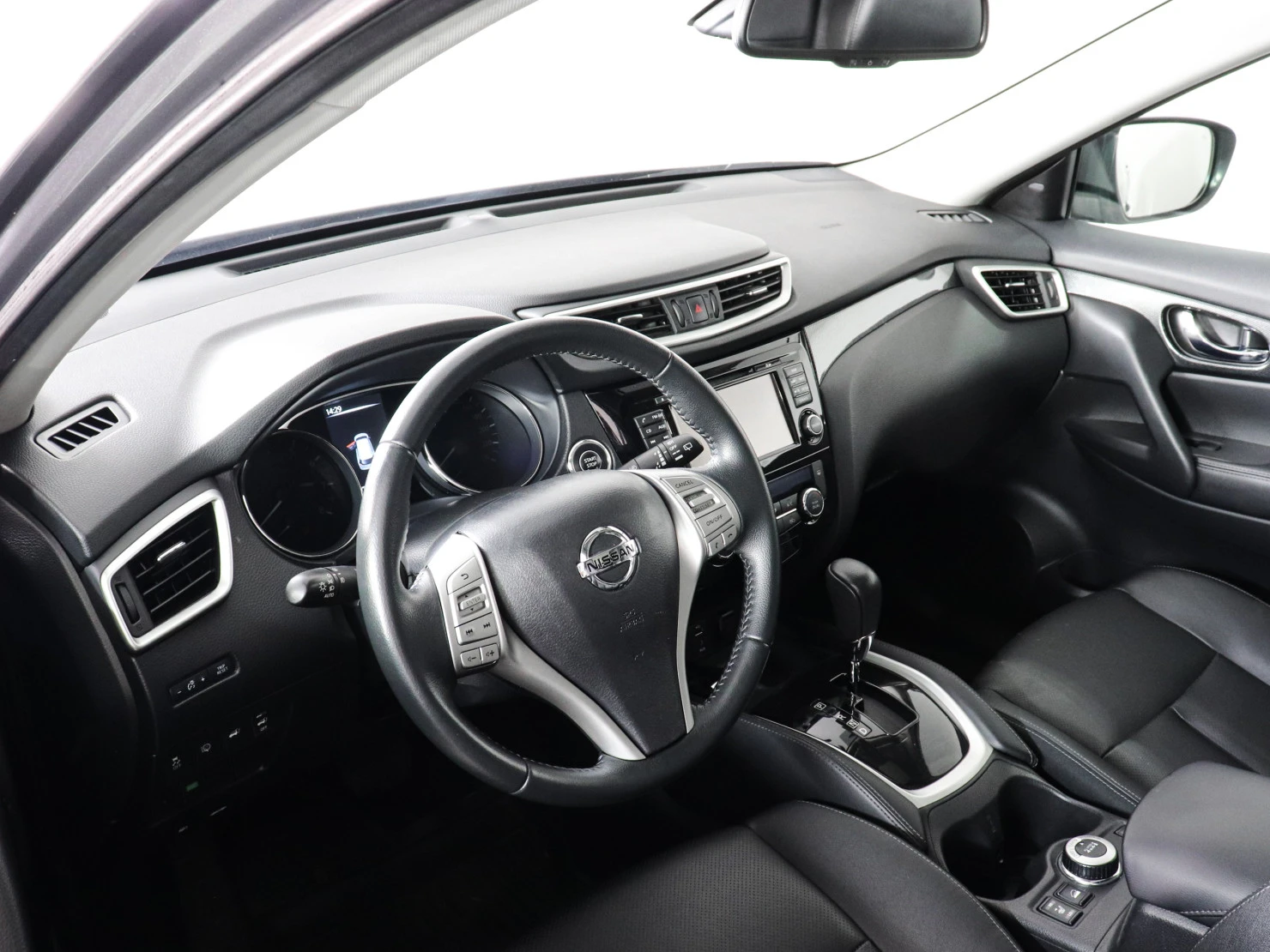 Nissan X-Trail, 2015