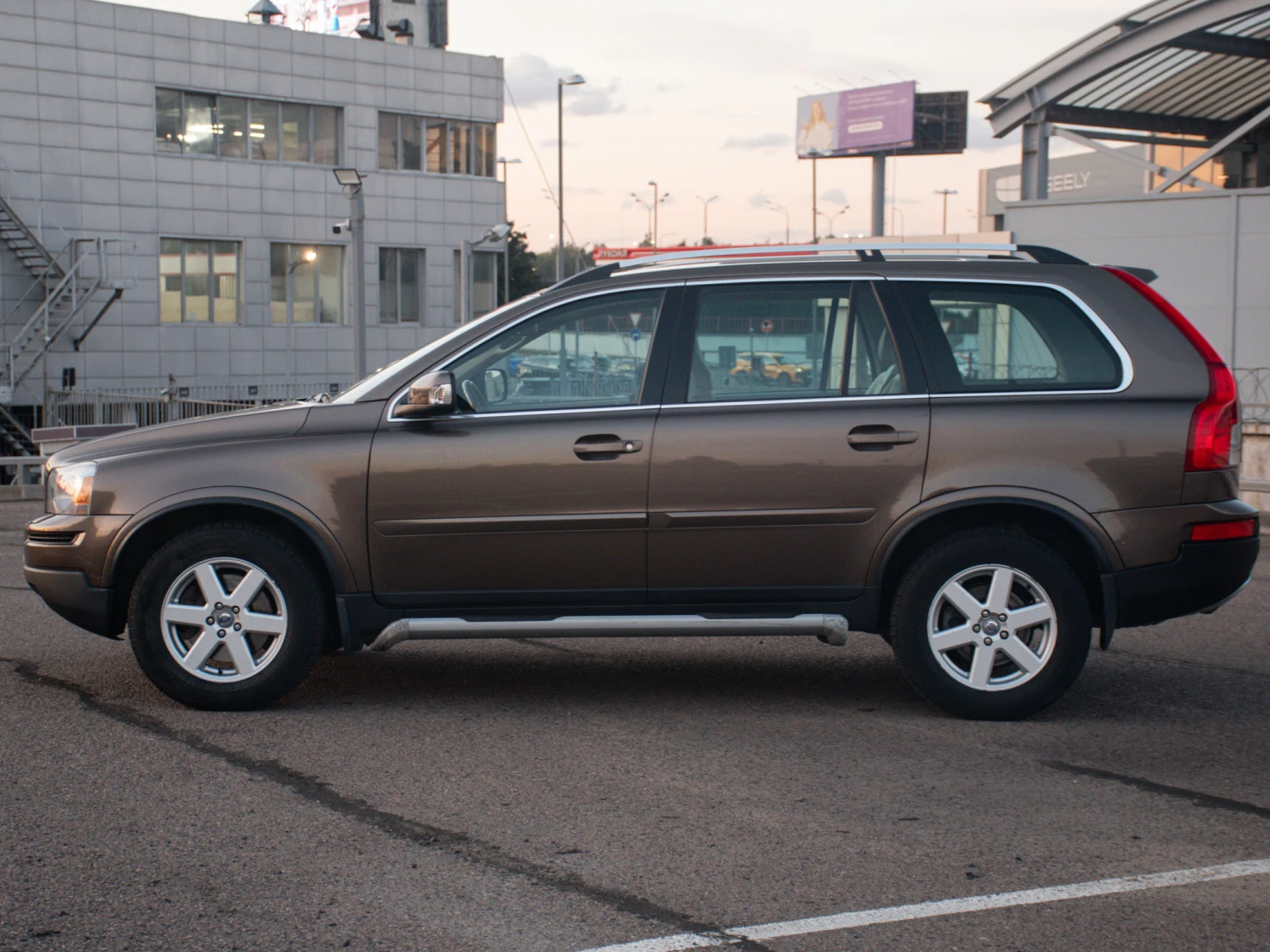 Volvo XC90, 2011