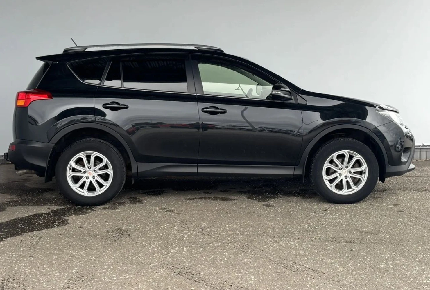 Toyota RAV4, 2013