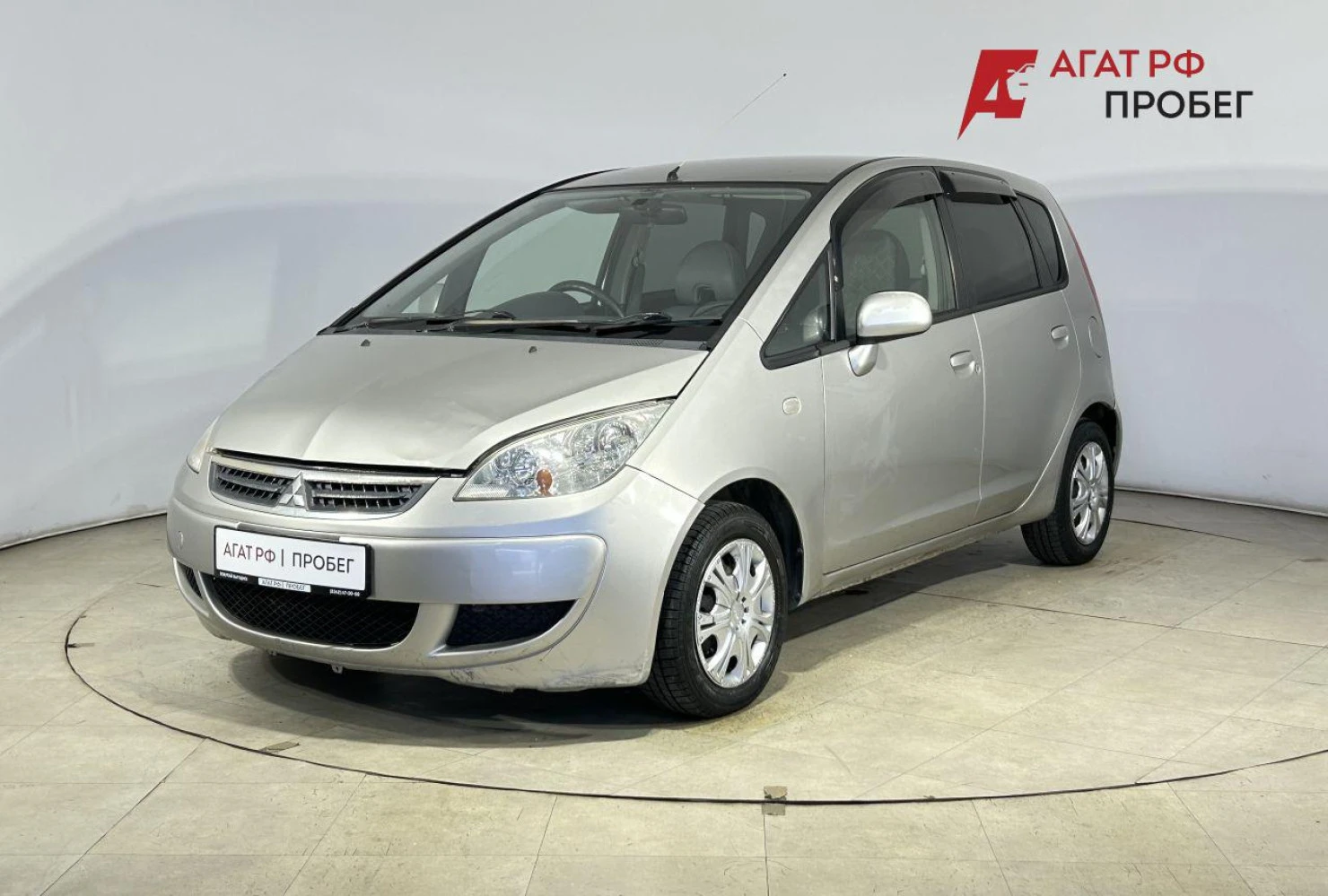 Mitsubishi Colt, 2004