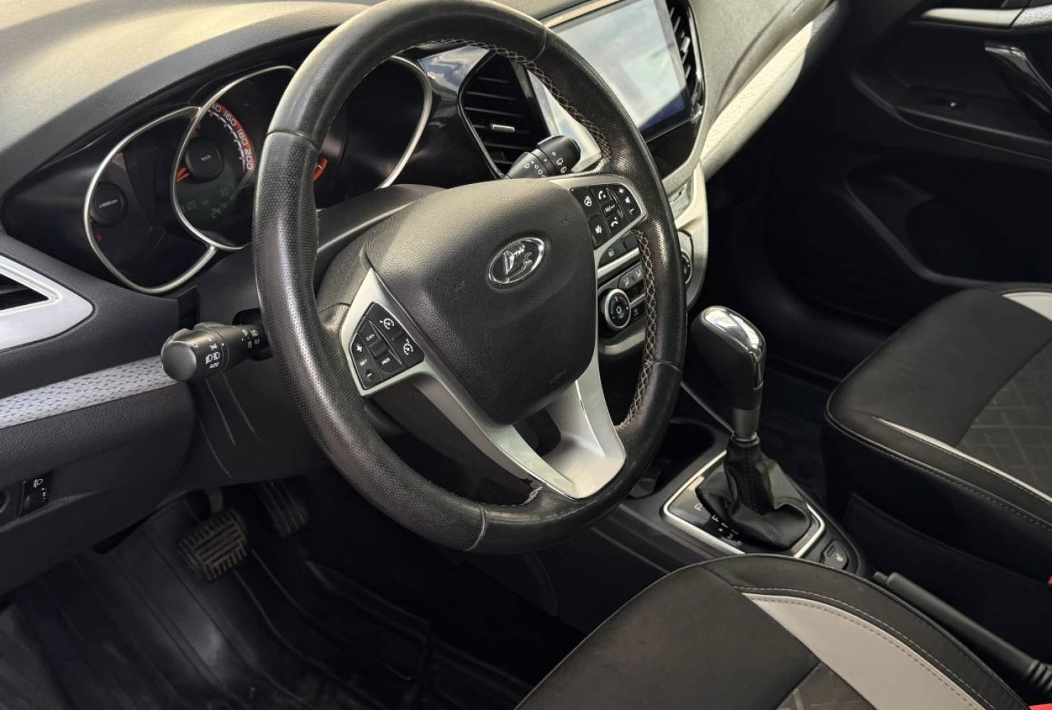 LADA (ВАЗ) Vesta, 2020