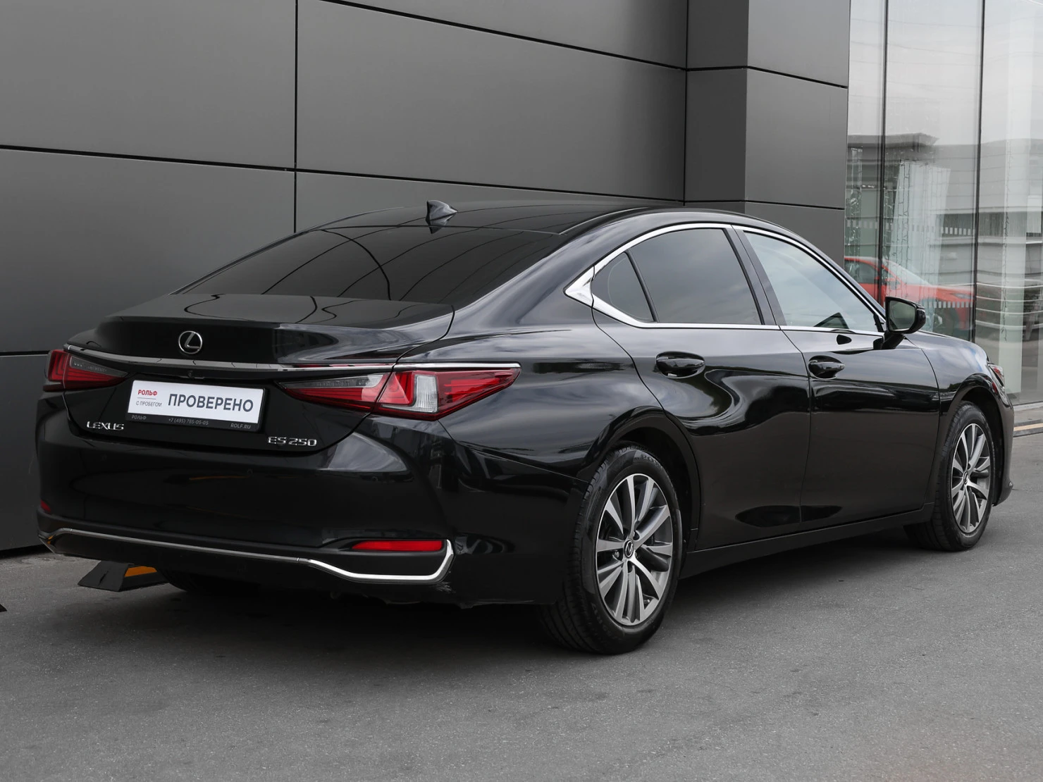 Lexus ES, 2018
