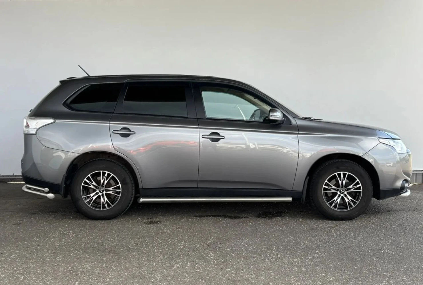 Mitsubishi OUTLANDER, 2013