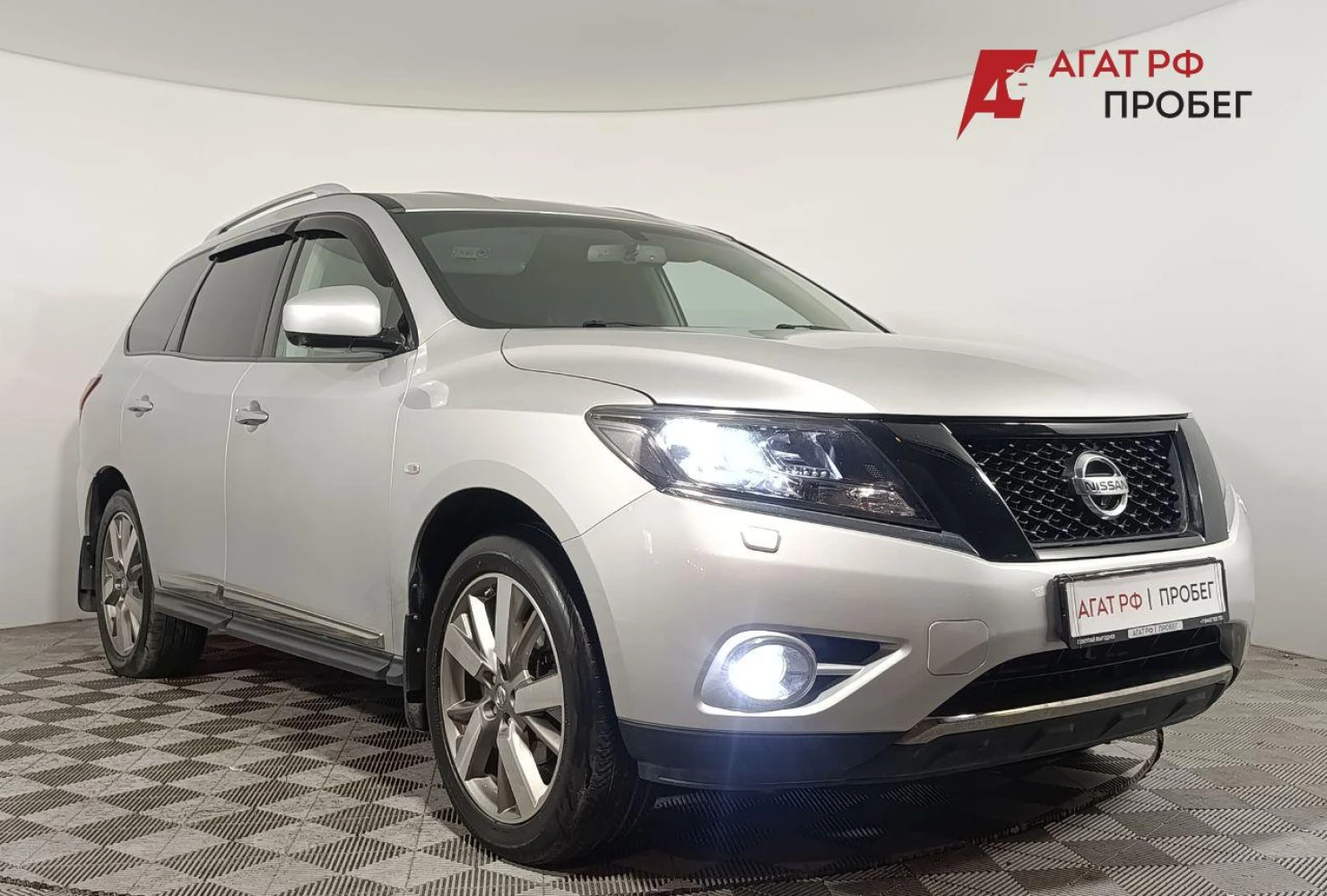 Nissan Pathfinder, 2014