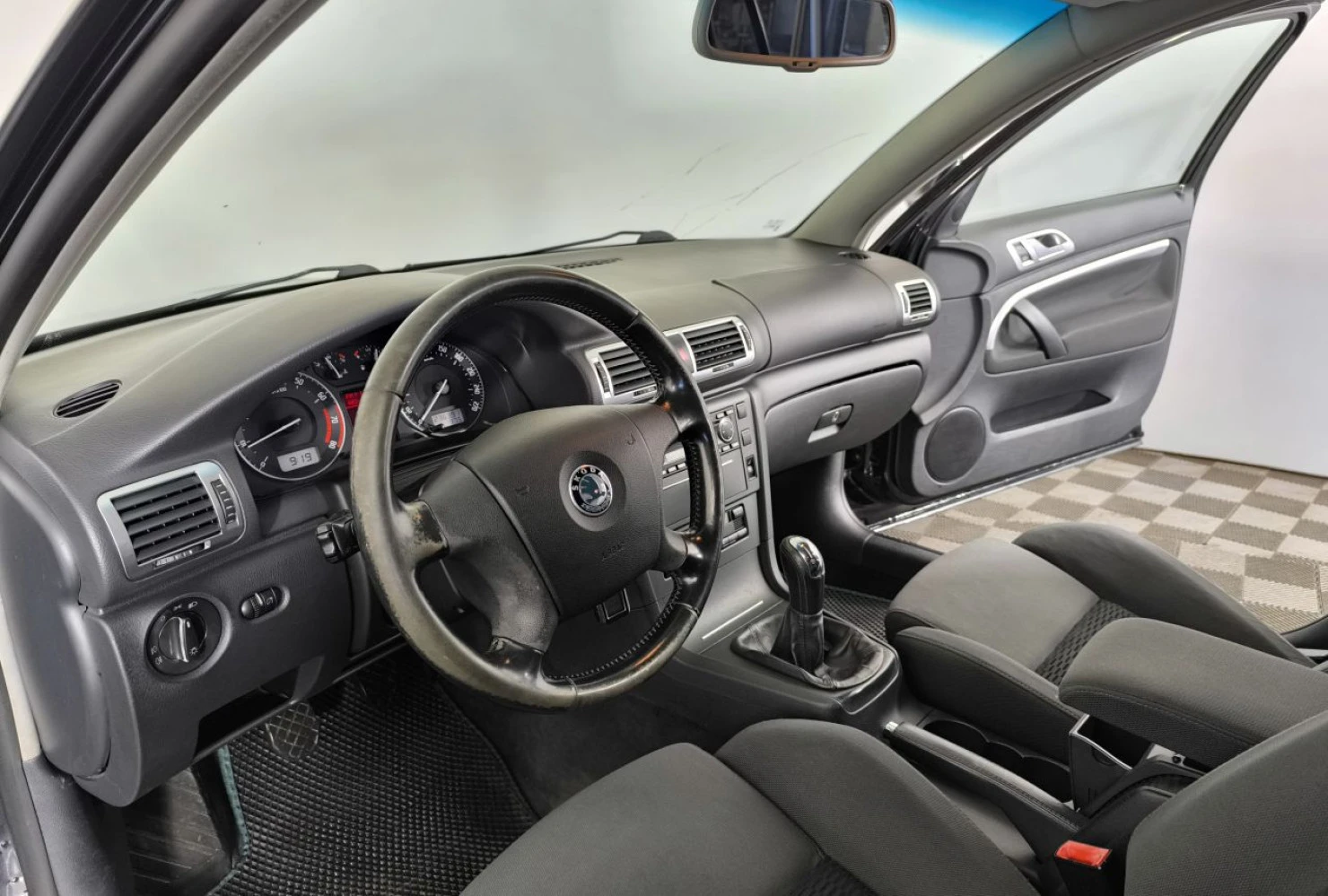 ŠKODA SUPERB, 2008