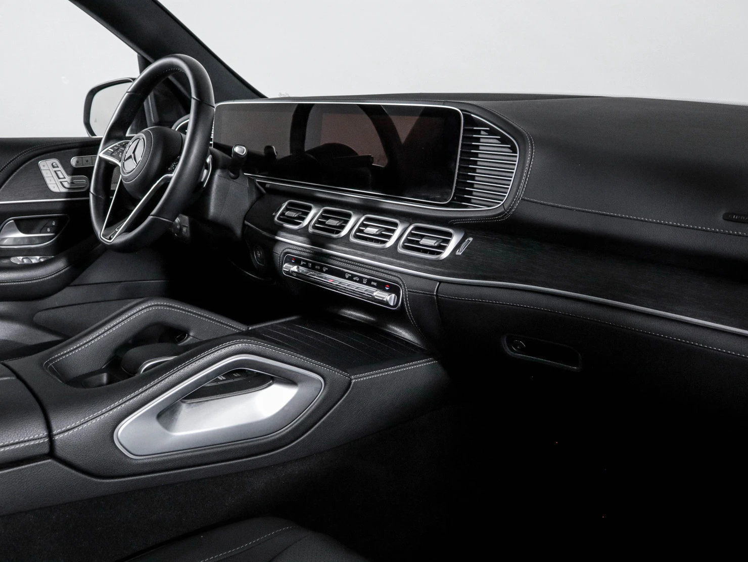 Mercedes-Benz GLE, 2024