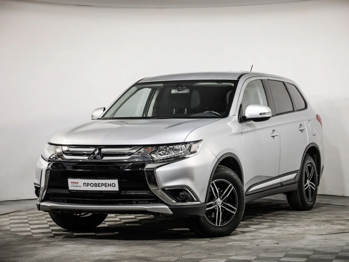 Mitsubishi OUTLANDER, 2016
