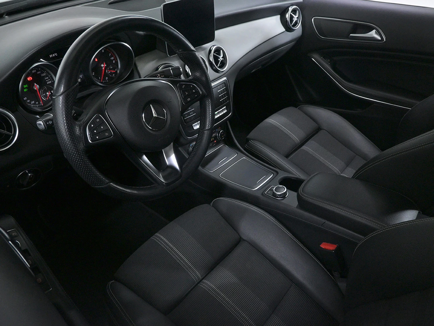Mercedes-Benz GLA, 2019