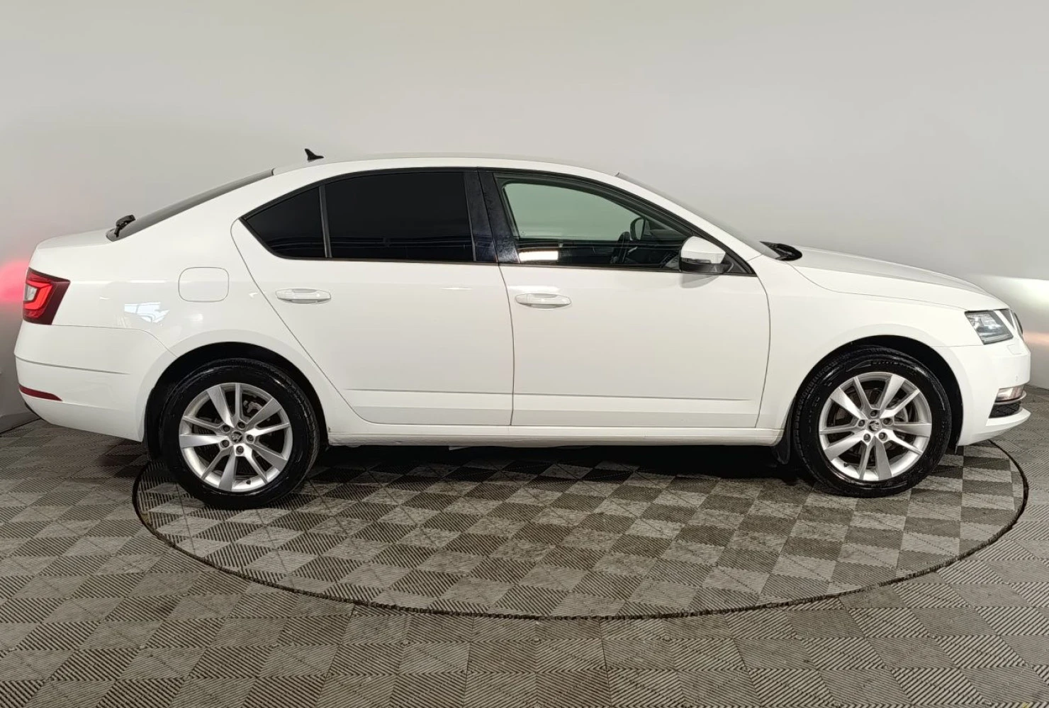 ŠKODA OCTAVIA, 2019