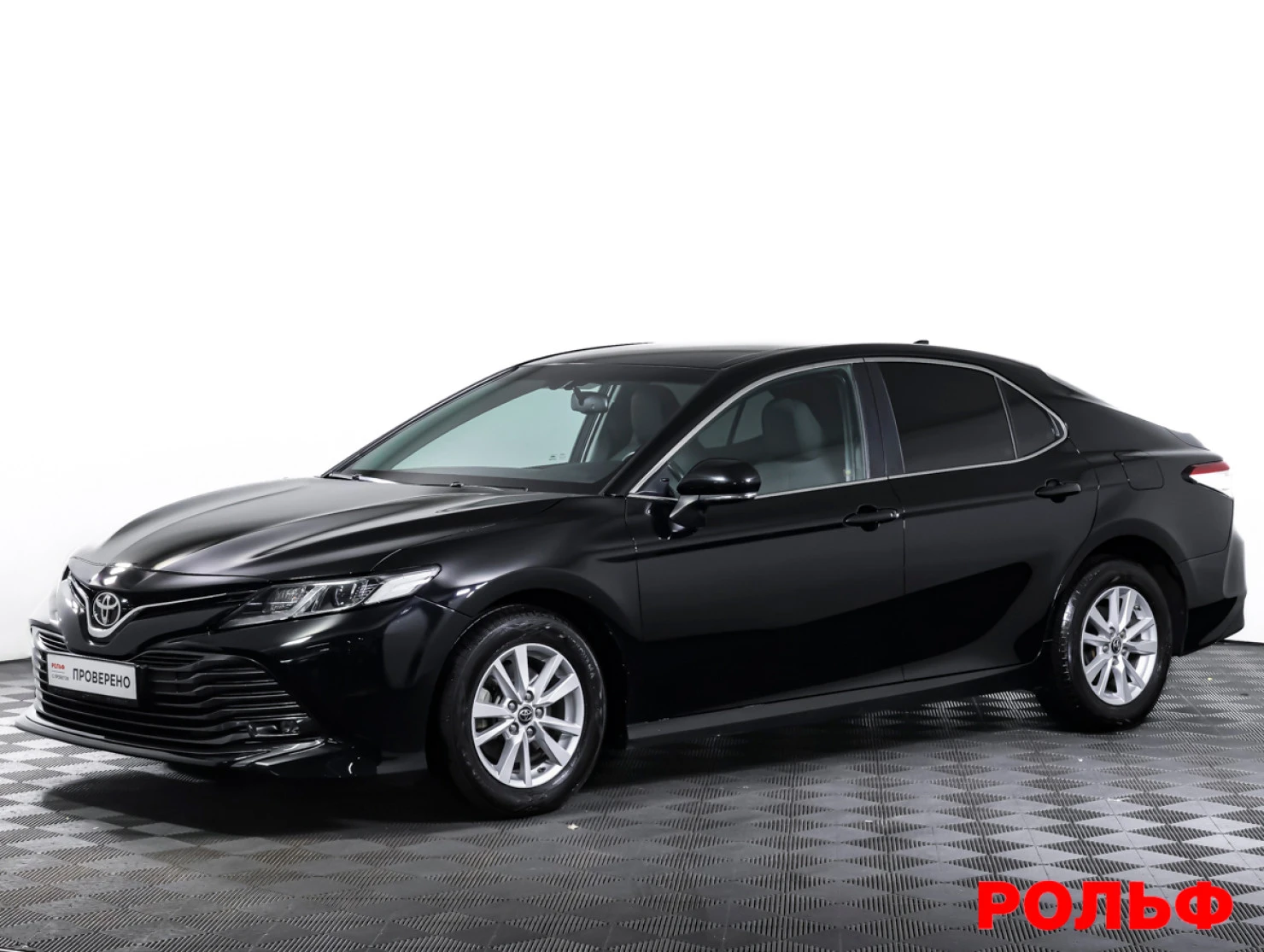 Toyota Camry, 2018