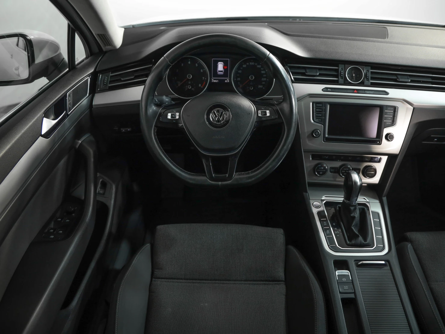 Volkswagen Passat, 2016
