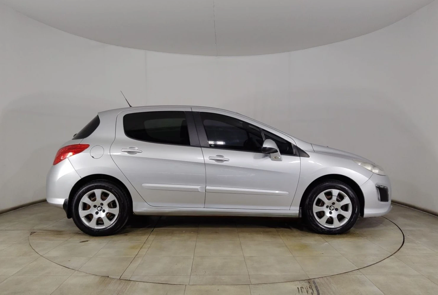 Peugeot 308, 2012