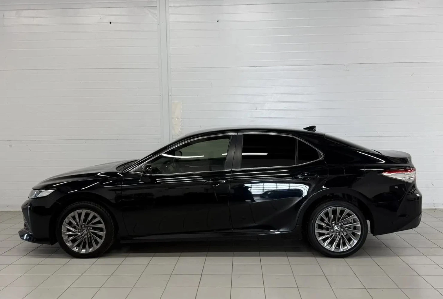 Toyota Camry, 2020