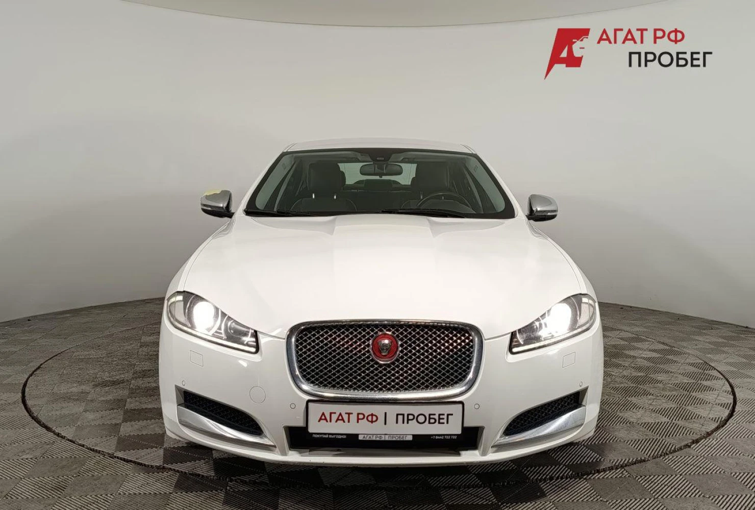 Jaguar XF, 2014